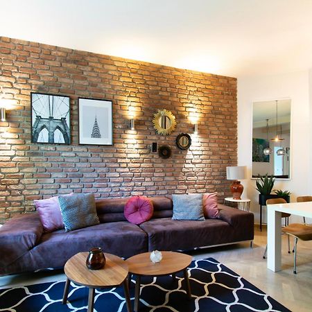 Spacious 3Br Apartment With Ac In Living Room, 2 Balconies Krakow Exterior photo